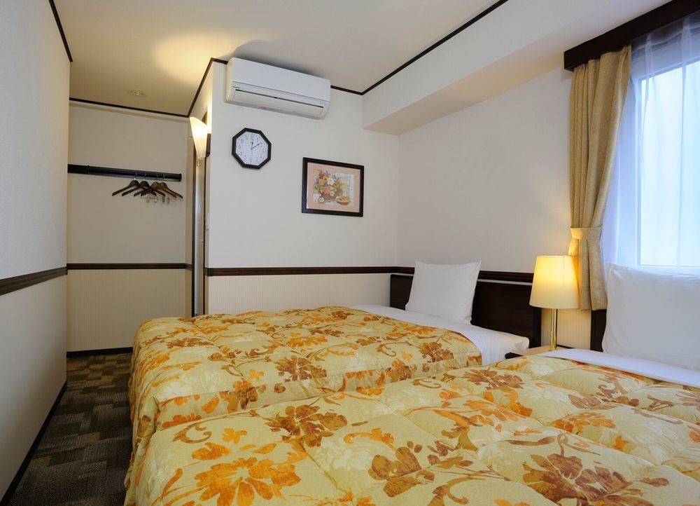 Toyoko Inn Tokyo Yamanote Sen Otsuka Eki Kita Guchi No 2 Exterior foto